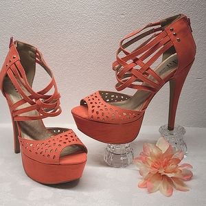 Shi by Journey Sz10 Coral strappy heels